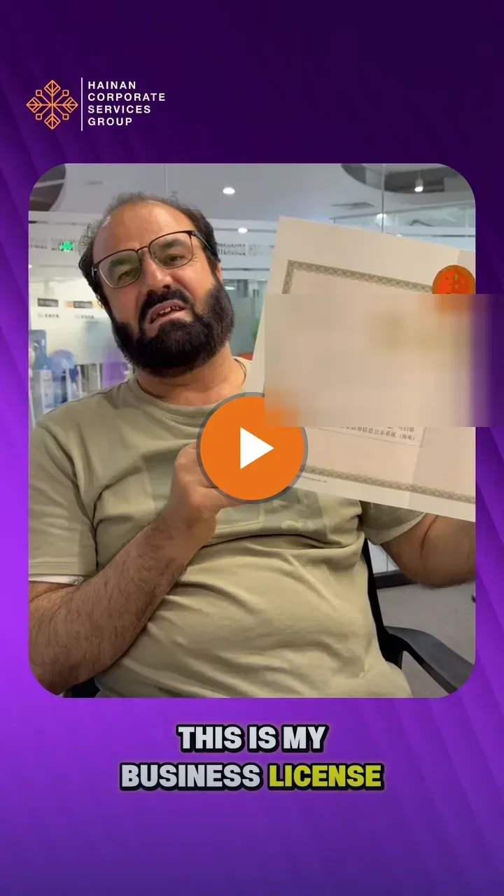HCSG client holding his newly issued Chinese business licence